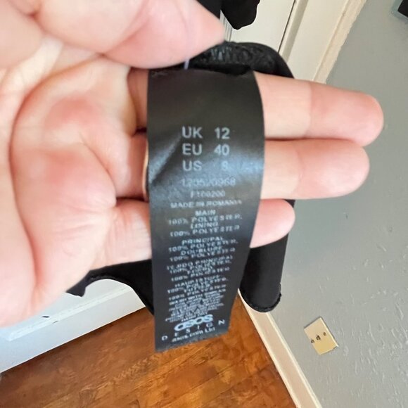 Black ASOS Design Long Sleeve Cut-Out Dress Size 8 - Picture 5 of 10